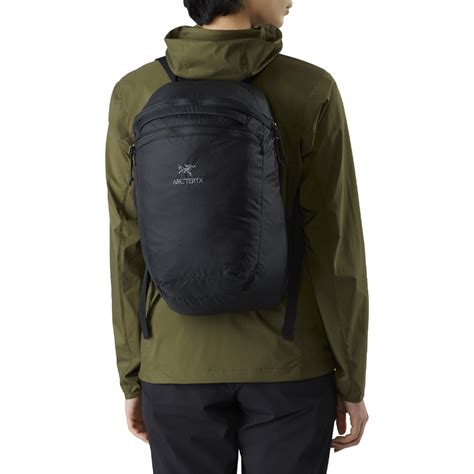 arc'teryx heliad 15, 등산과 도시 생활의 경계를 허물다