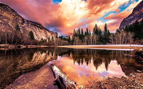 “The Yosemite Valley” Một Bản Thủy Mực Rất Đẹp Và đầy Lãng Mạn của Yancy Williams!